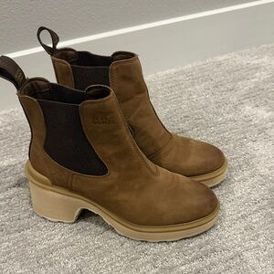 Sorel Women's Tan Heeled Boots
